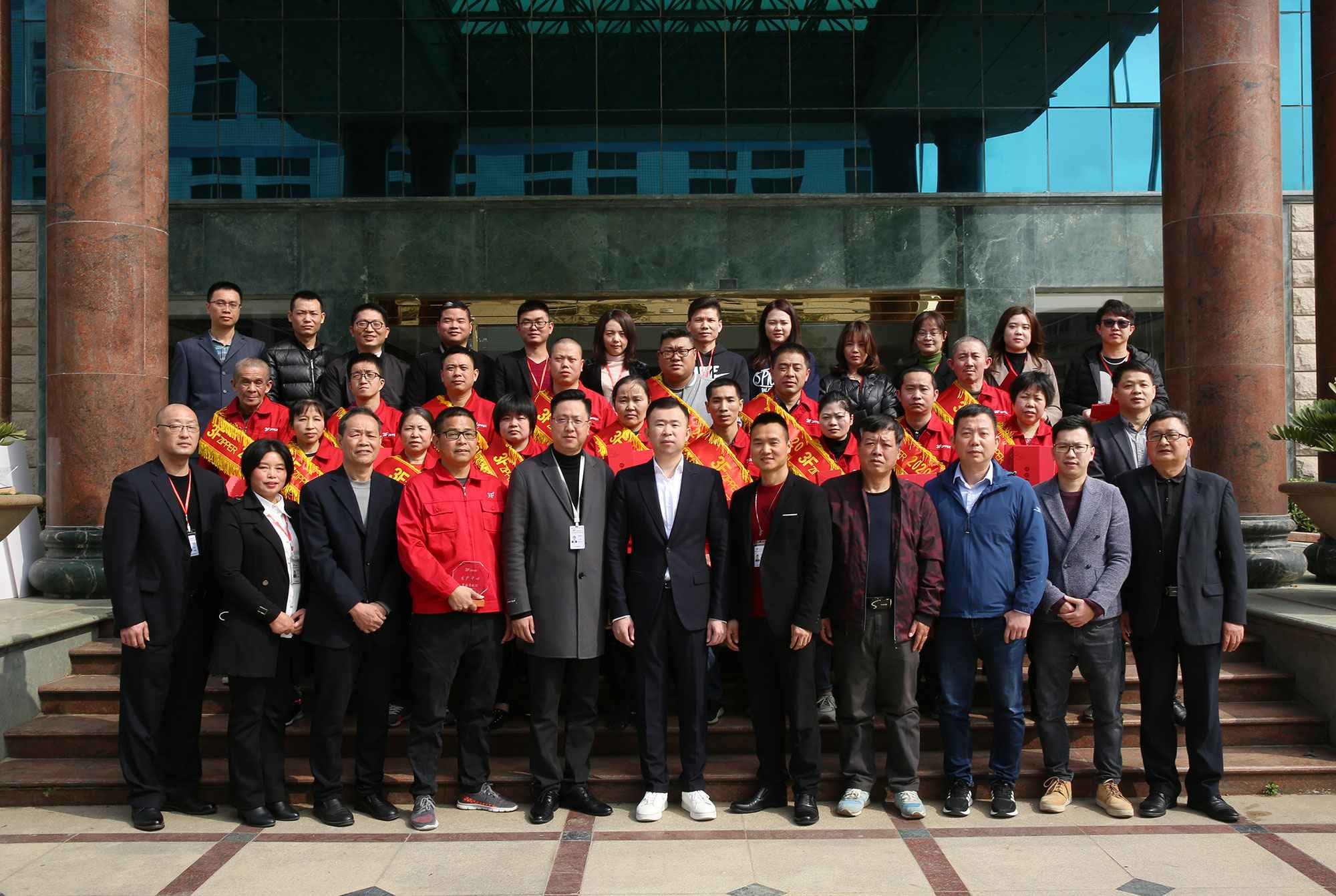 3F开云手机官方版在线入口-开云(中国)召开2020年度经营总结暨表彰大会